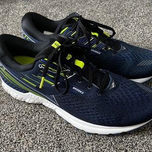 Brooks Adrenaline GTS 19 Men's Running 'Nightlife' 1102941D069 - Size 14